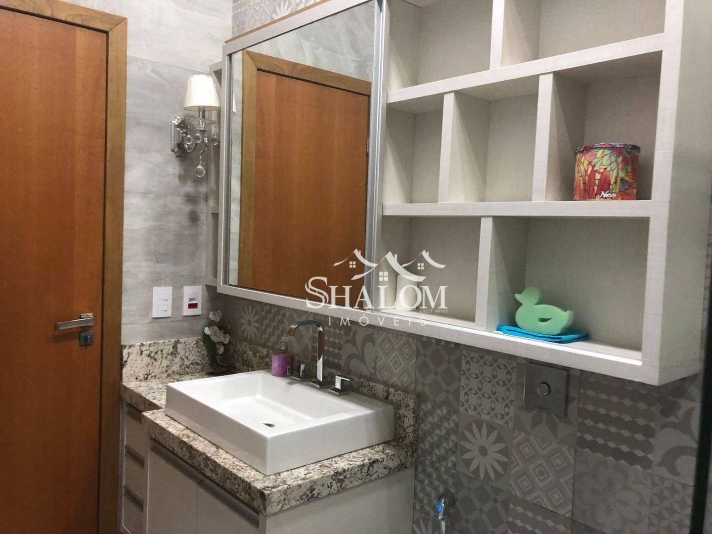 Sobrado à venda com 4 quartos, 430m² - Foto 18