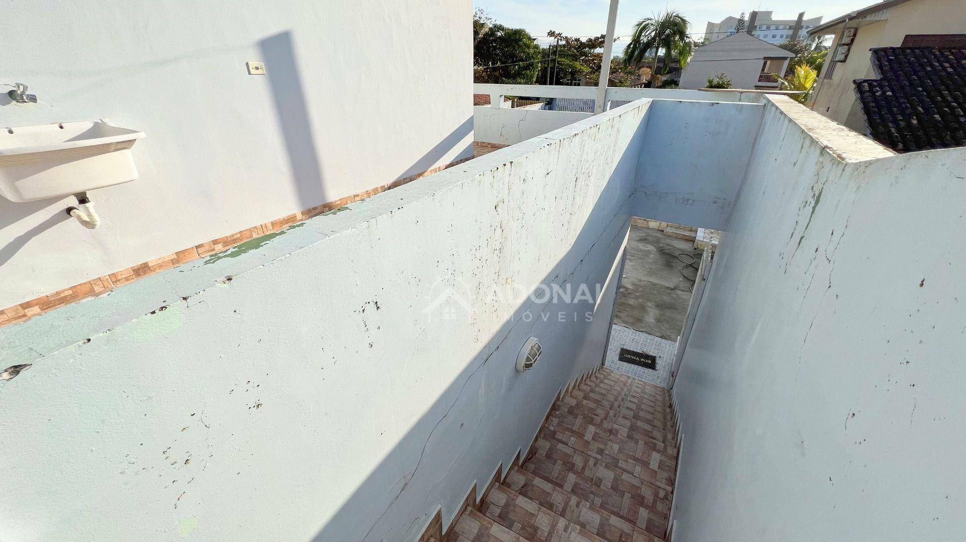 Sobrado à venda com 5 quartos, 180m² - Foto 17