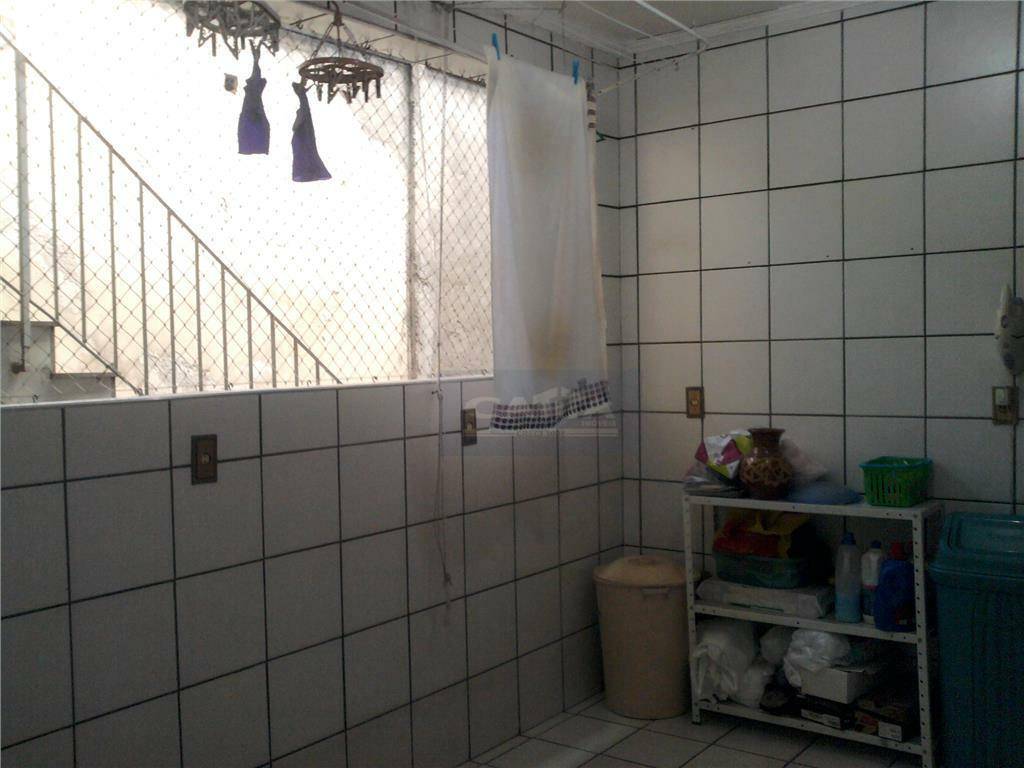 Sobrado à venda com 6 quartos, 590m² - Foto 18