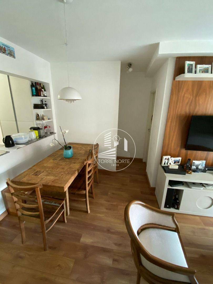 Apartamento à venda com 2 quartos, 64m² - Foto 10