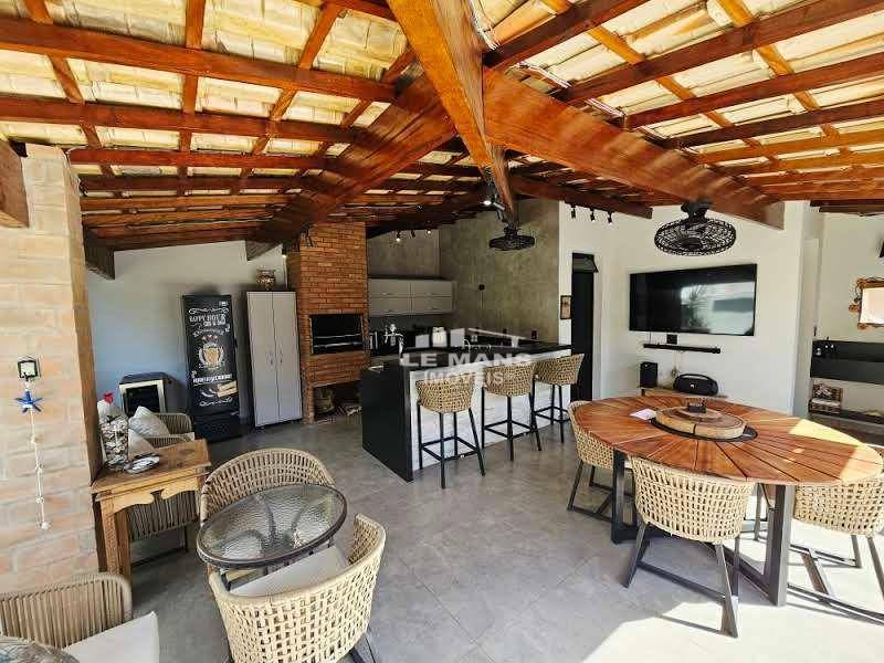 Casa, 3 quartos, 168 m² - Foto 3