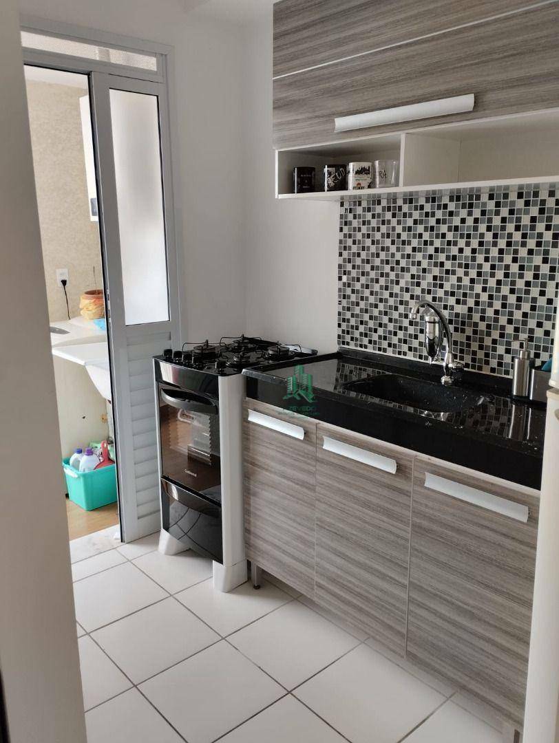 Apartamento à venda com 2 quartos, 42m² - Foto 8