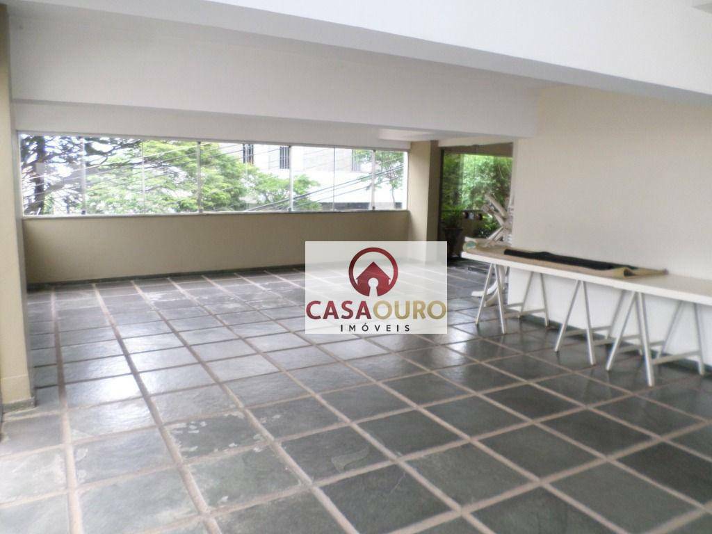 Apartamento à venda com 4 quartos, 150m² - Foto 32