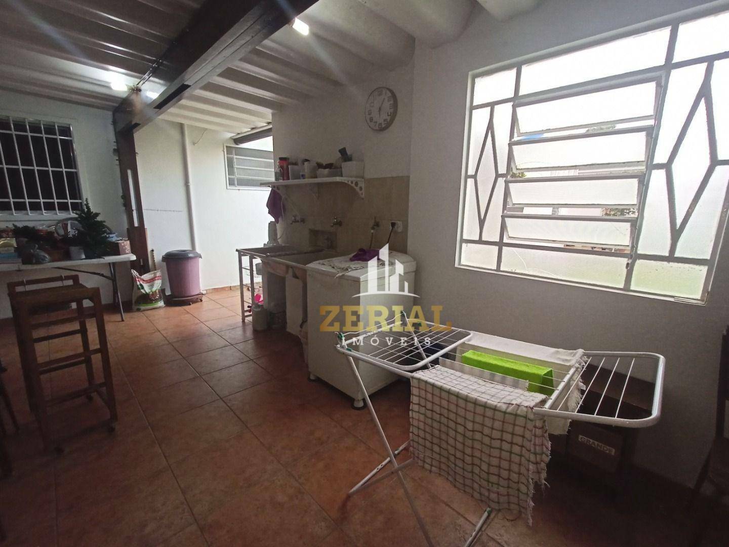 Sobrado à venda com 3 quartos, 332m² - Foto 41