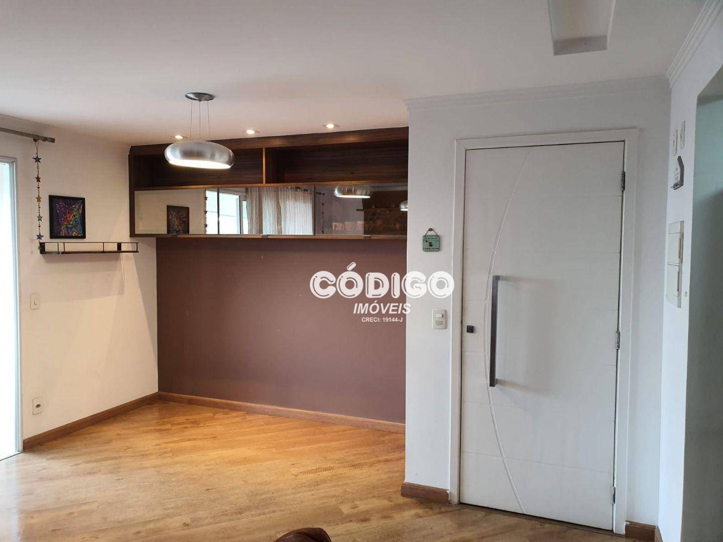 Apartamento à venda com 3 quartos, 110m² - Foto 19