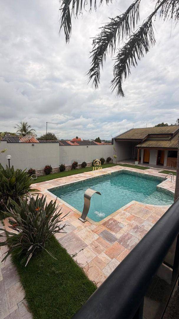 Casa, 3 quartos, 430 m² - Foto 1