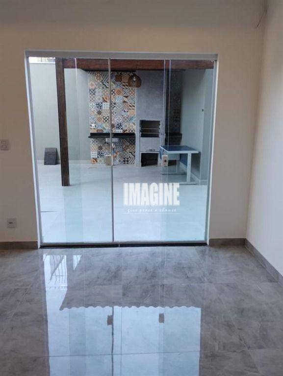 Apartamento à venda com 1 quarto, 30m² - Foto 17