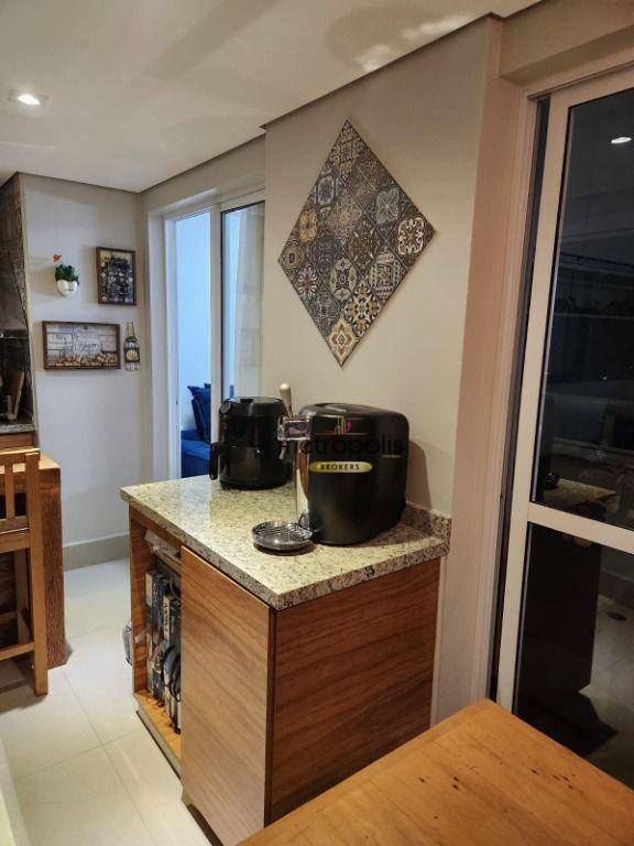 Apartamento à venda com 3 quartos, 76m² - Foto 7