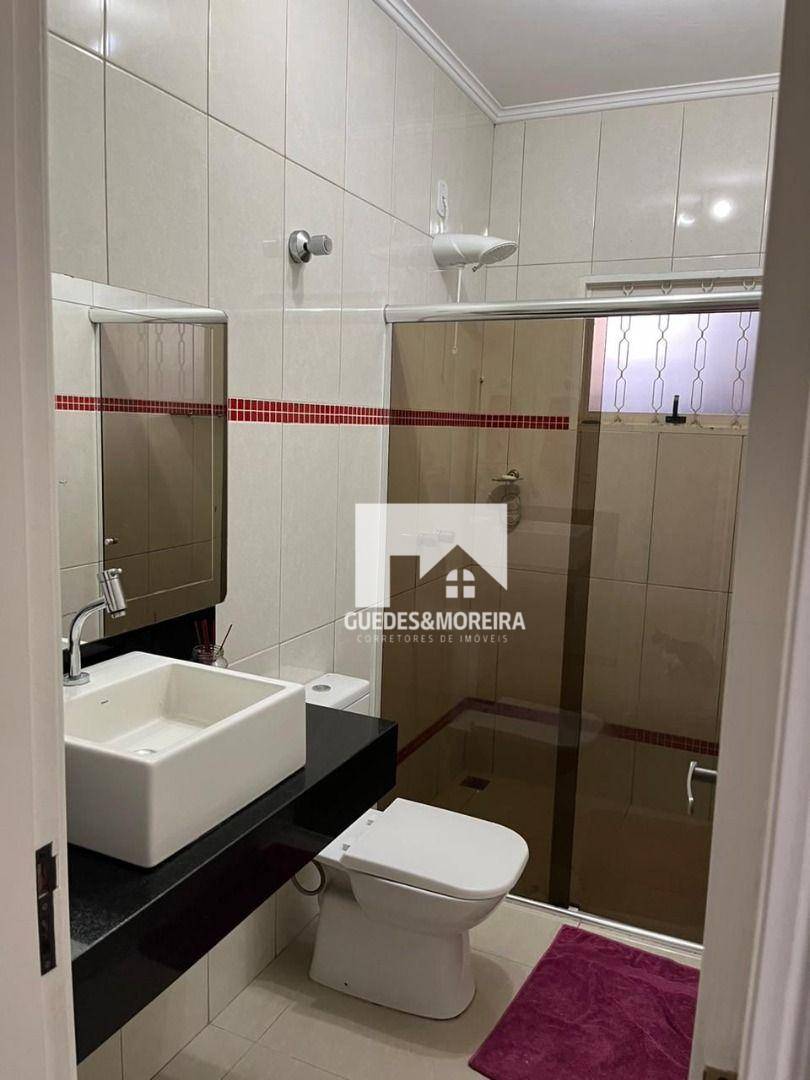 Casa à venda com 3 quartos, 180m² - Foto 9