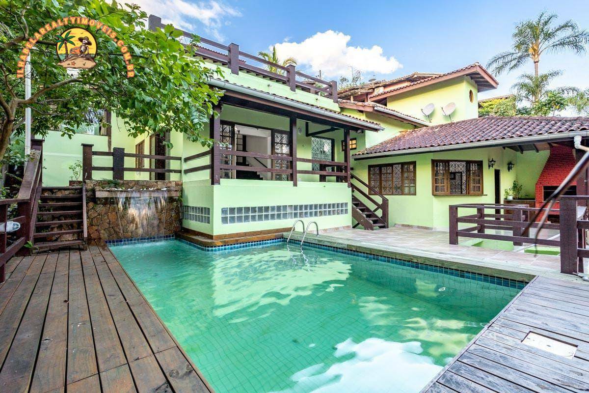 Casa de Condomínio à venda com 4 quartos, 427m² - Foto 3