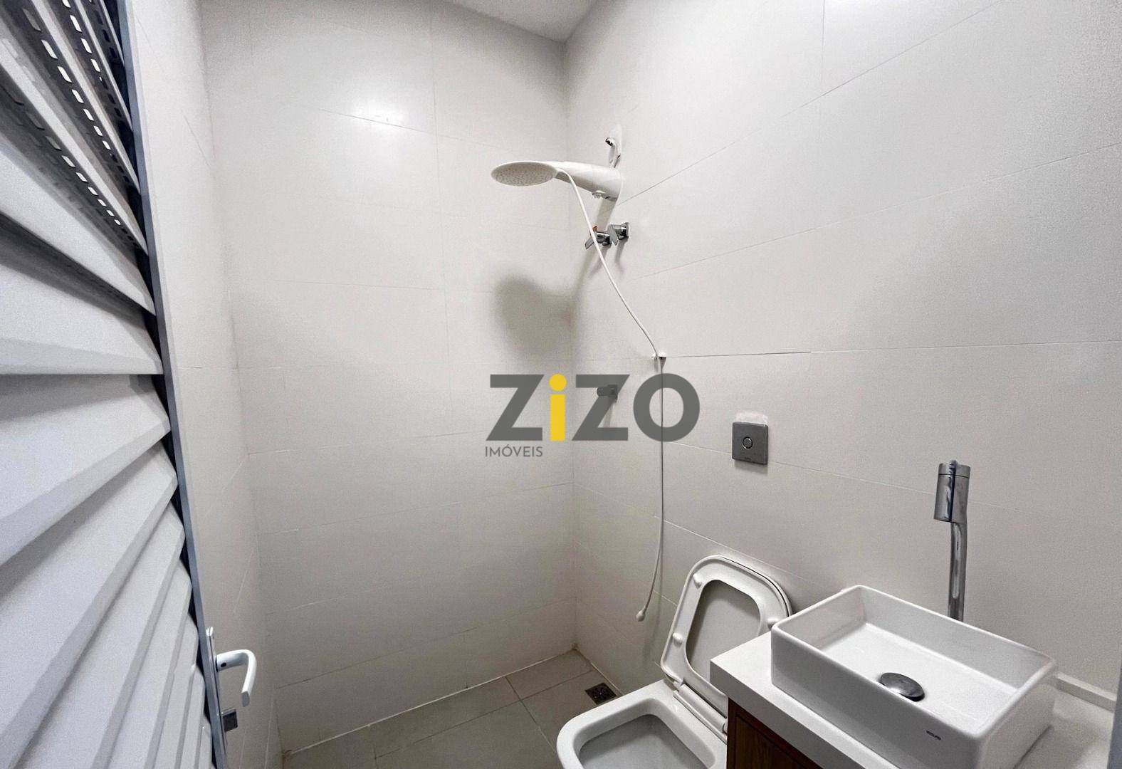 Casa de Condomínio para alugar com 5 quartos, 200m² - Foto 29