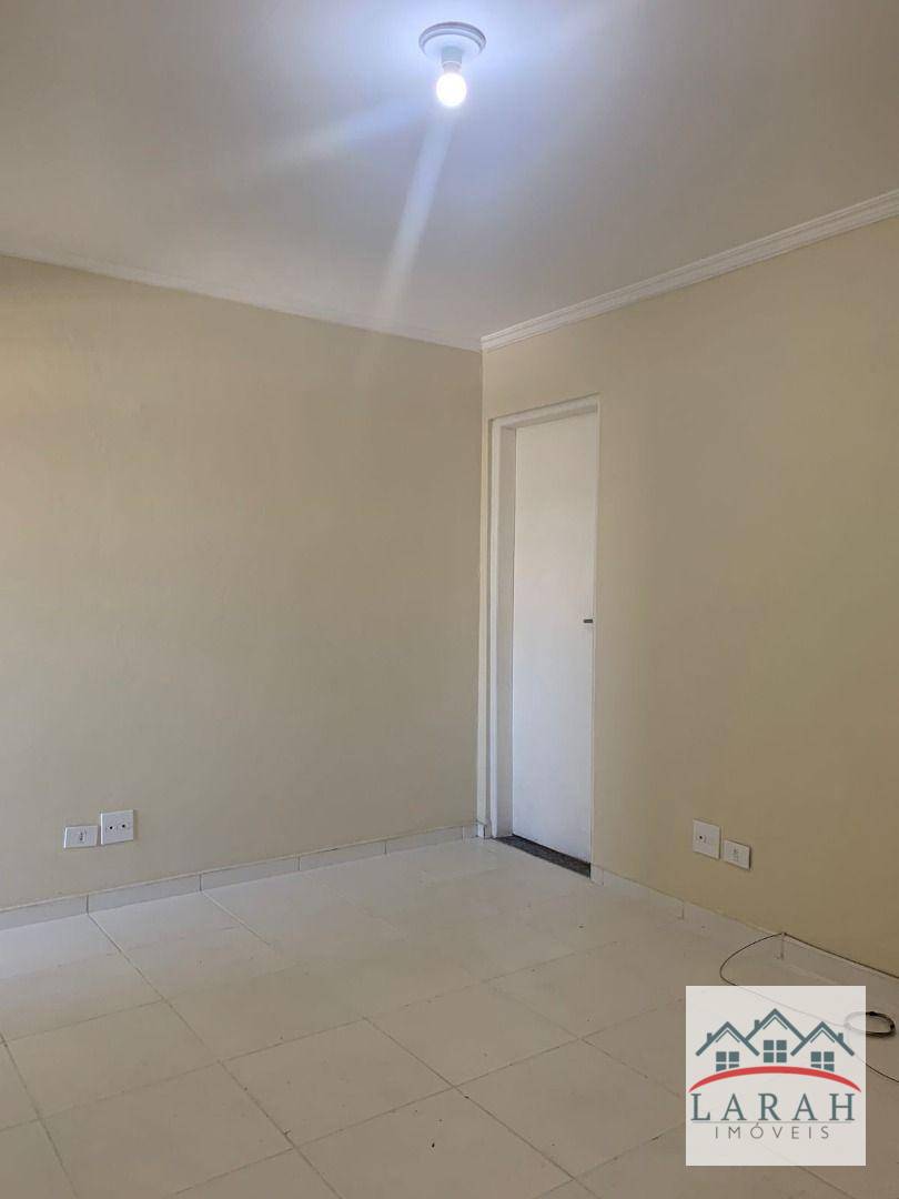 Casa para alugar com 1 quarto, 62m² - Foto 16