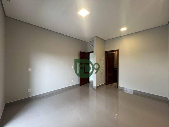 Casa à venda com 3 quartos, 192m² - Foto 27