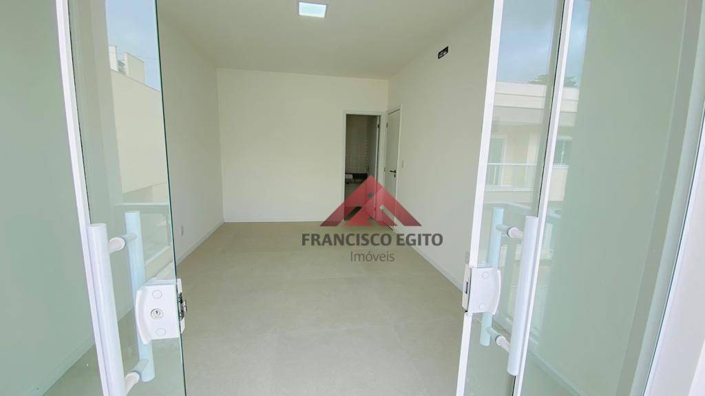 Casa à venda com 3 quartos, 119m² - Foto 26