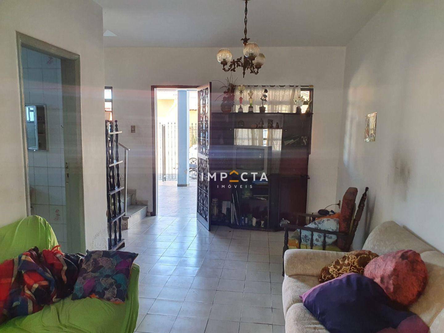 Casa à venda com 4 quartos, 273m² - Foto 3