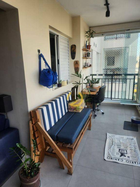 Apartamento à venda com 2 quartos, 68m² - Foto 5