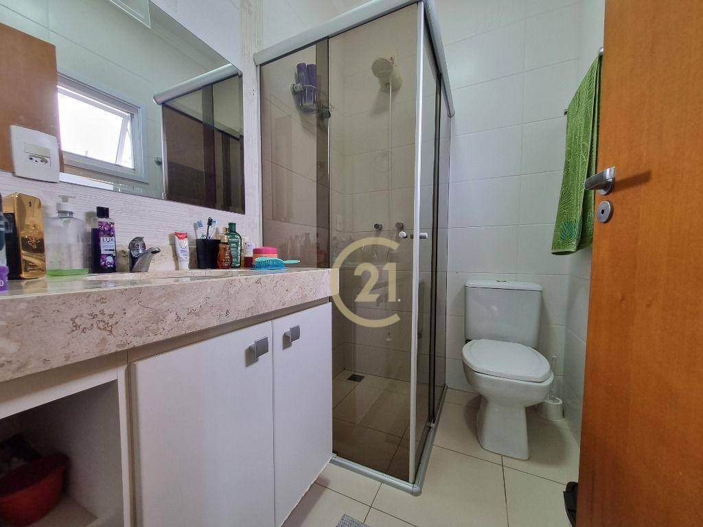 Casa de Condomínio à venda com 3 quartos, 224m² - Foto 26