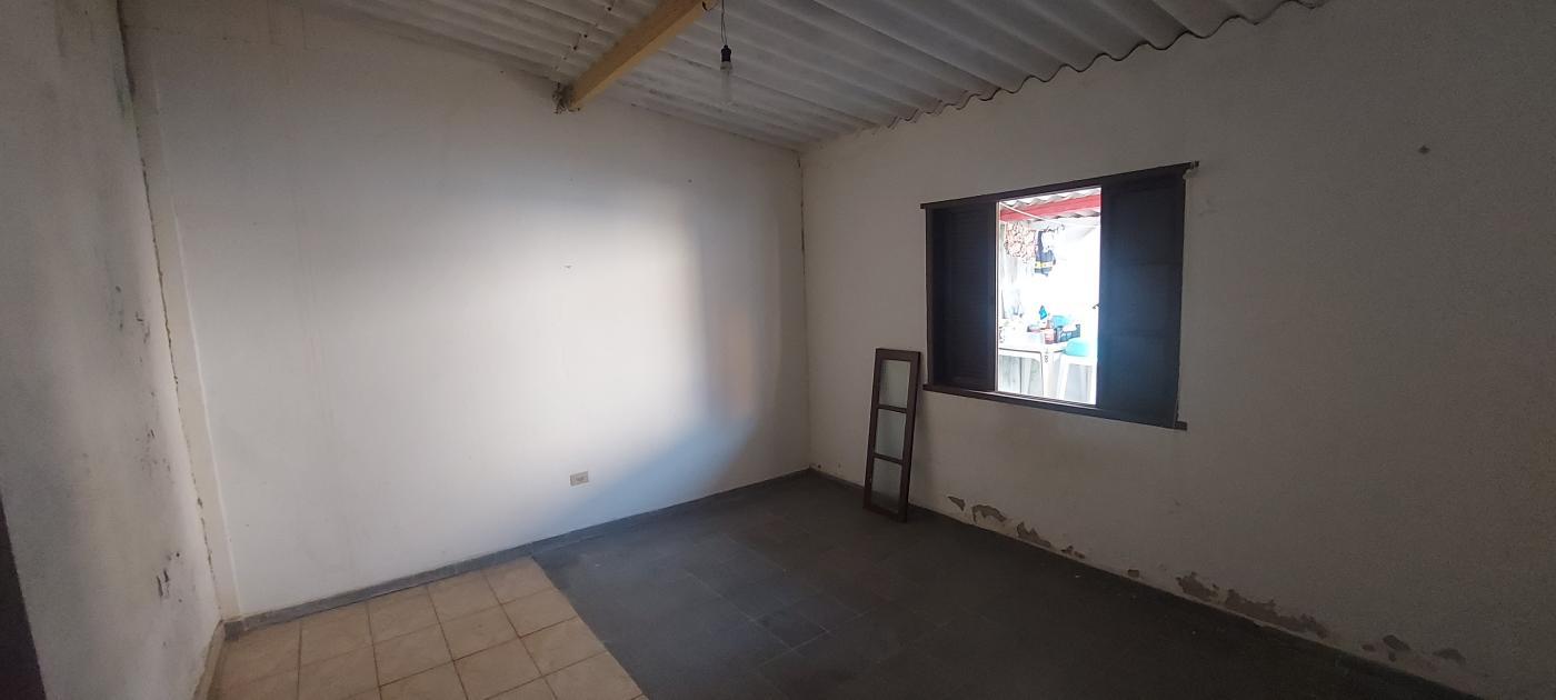 Casa à venda com 2 quartos, 435m² - Foto 21