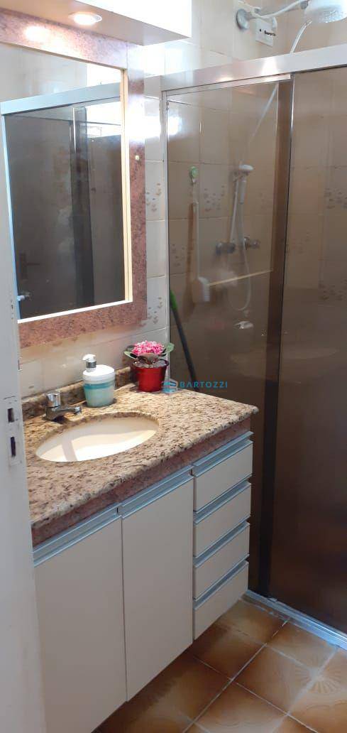 Apartamento à venda com 3 quartos, 94m² - Foto 12