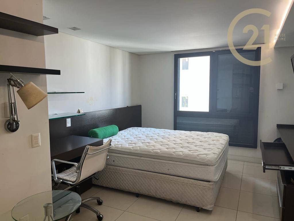 Cobertura à venda com 3 quartos, 350m² - Foto 19