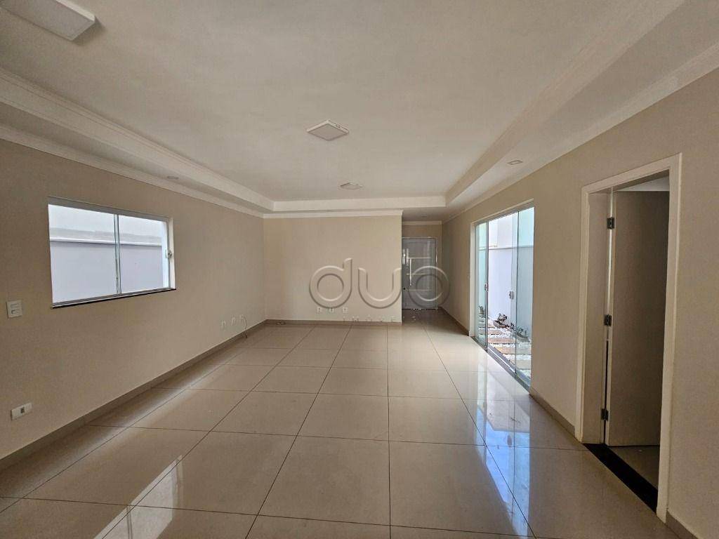 Casa de Condomínio para alugar com 3 quartos, 220m² - Foto 5