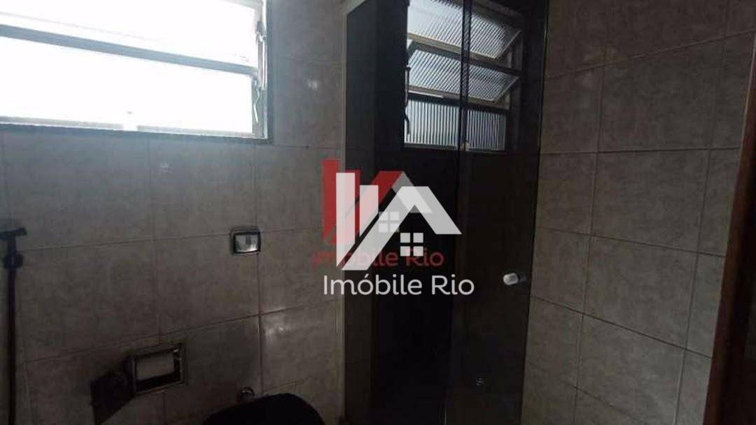 Casa à venda com 4 quartos, 131m² - Foto 20