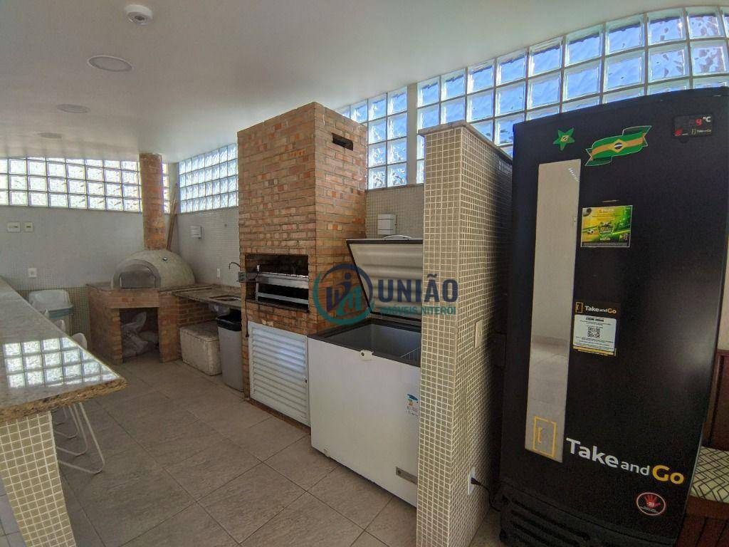 Apartamento à venda com 2 quartos, 75m² - Foto 21