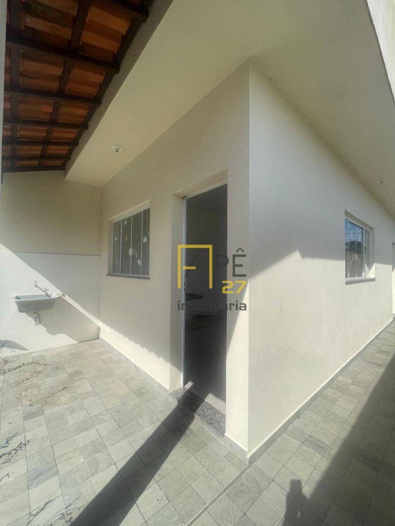 Casa à venda com 2 quartos, 80m² - Foto 5