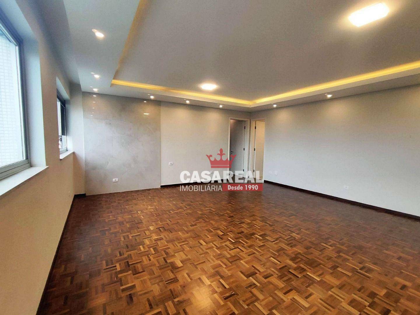 Apartamento à venda com 3 quartos, 201m² - Foto 7