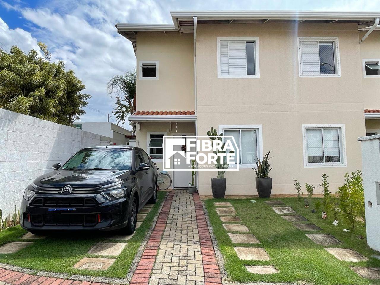 Casa de Condomínio, 3 quartos - Foto 1