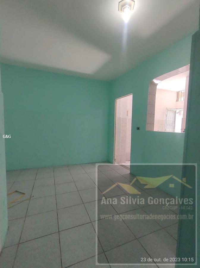 Casa para alugar com 1 quarto, 60m² - Foto 13