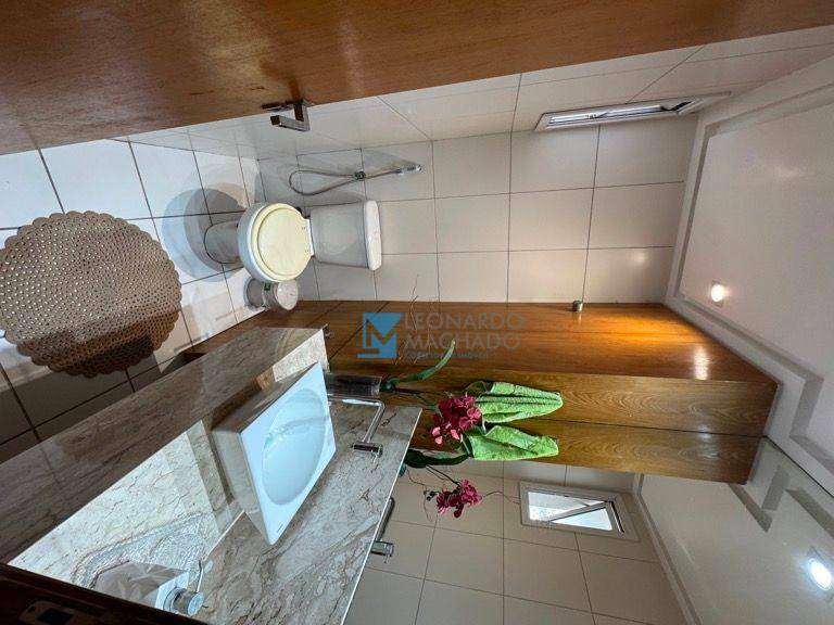 Apartamento à venda com 3 quartos, 138m² - Foto 18