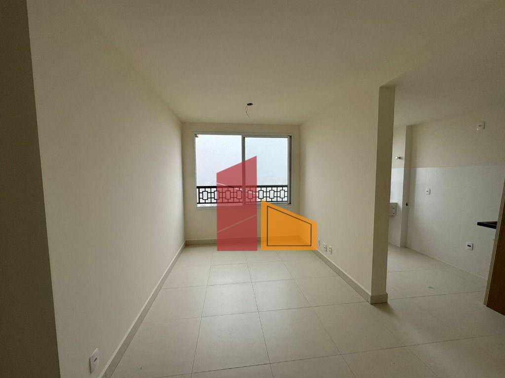 Apartamento à venda com 3 quartos, 71m² - Foto 1