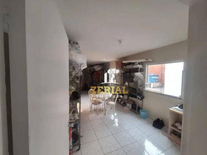 Sobrado, 3 quartos, 237 m² - Foto 2