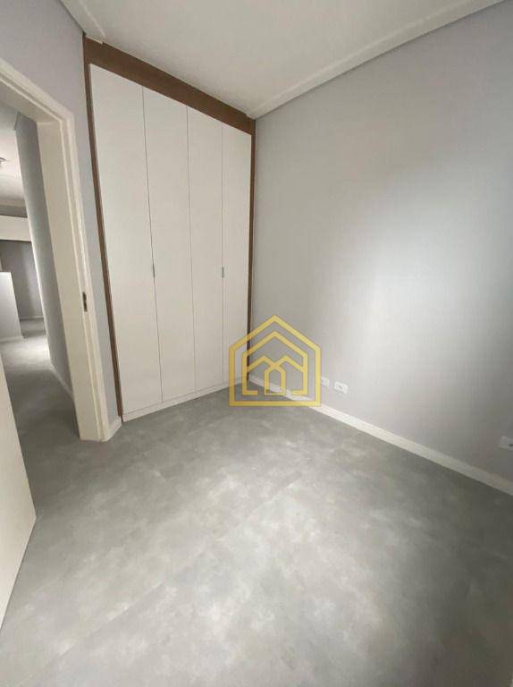 Cobertura à venda com 2 quartos, 76m² - Foto 13