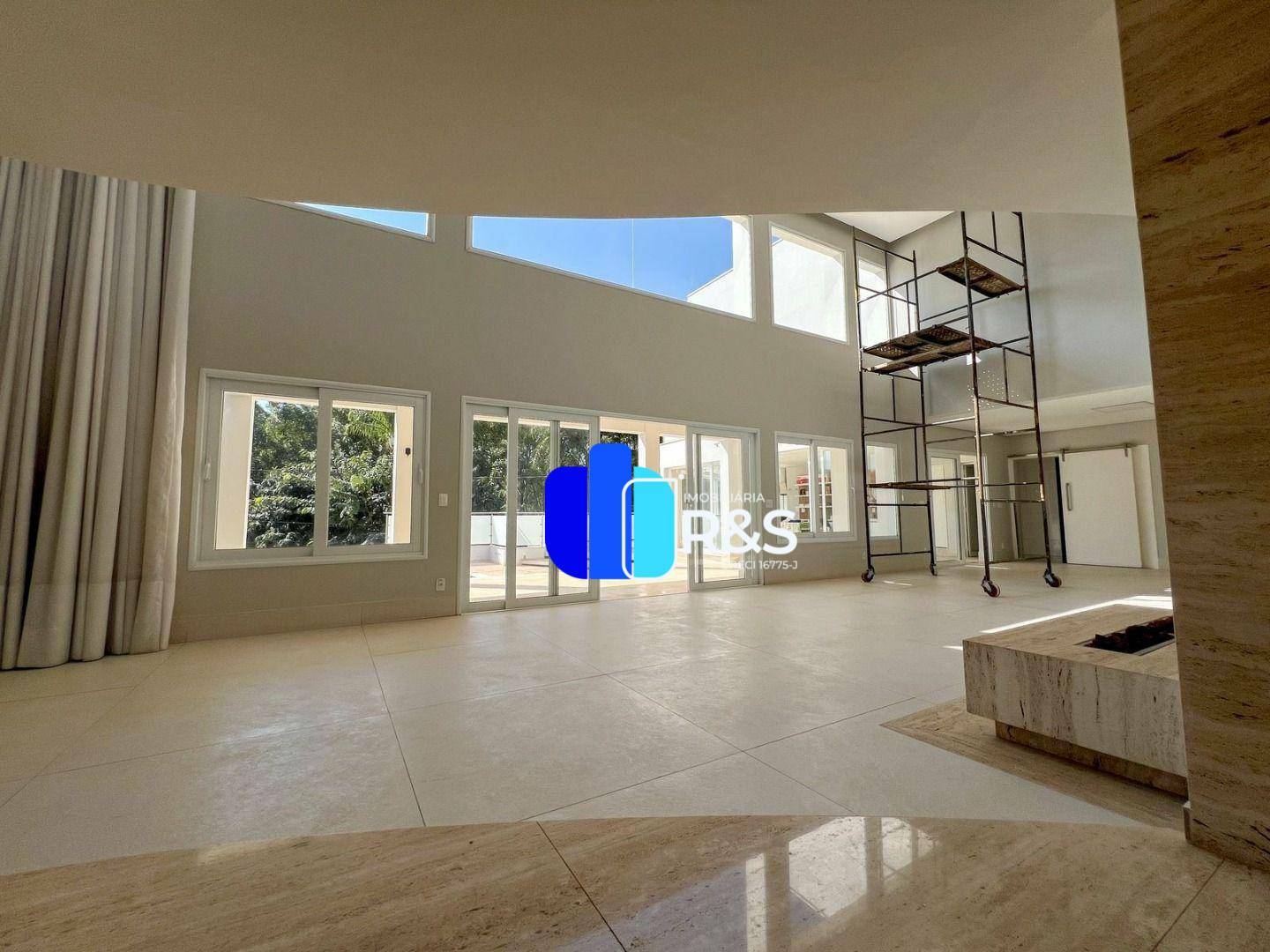 Casa de Condomínio à venda e aluguel com 4 quartos, 625m² - Foto 34