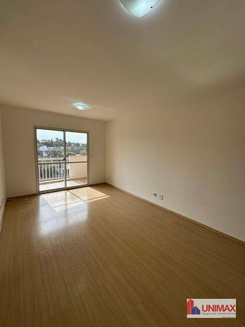 Apartamento para alugar com 3 quartos, 98m² - Foto 4