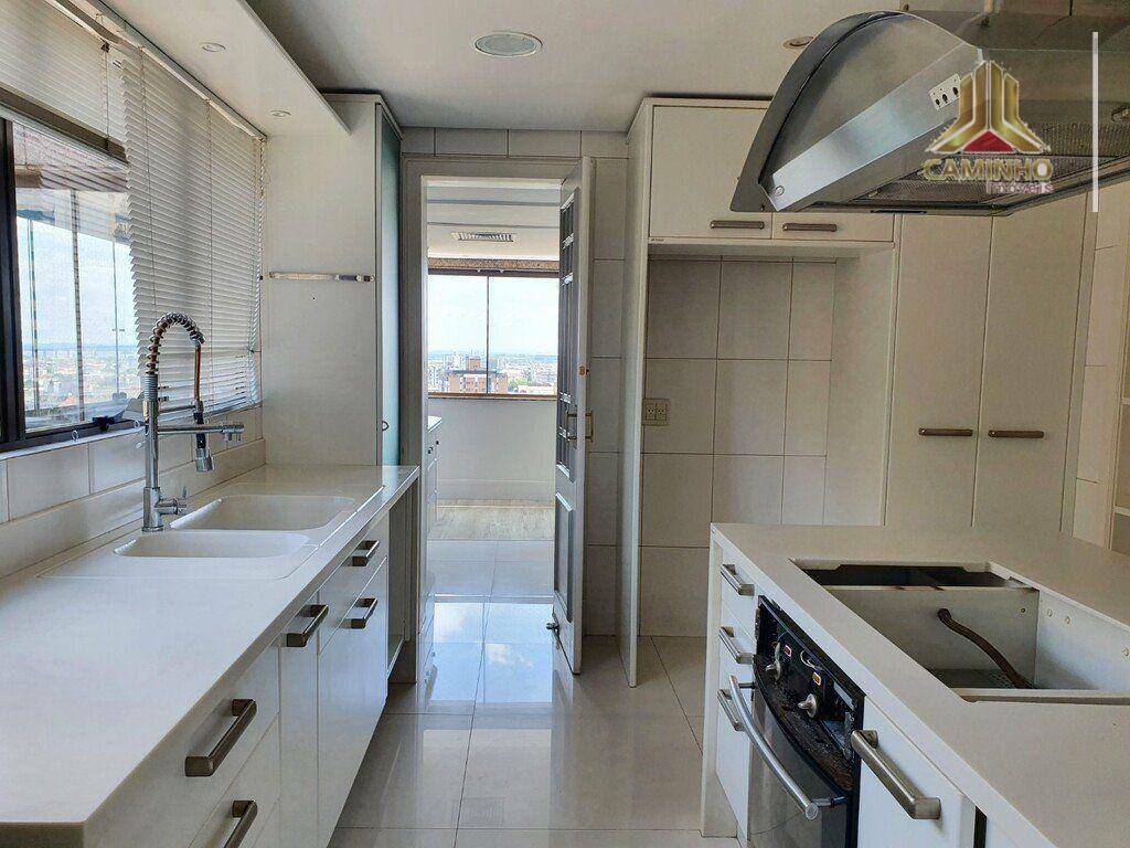 Apartamento à venda com 3 quartos, 230m² - Foto 6