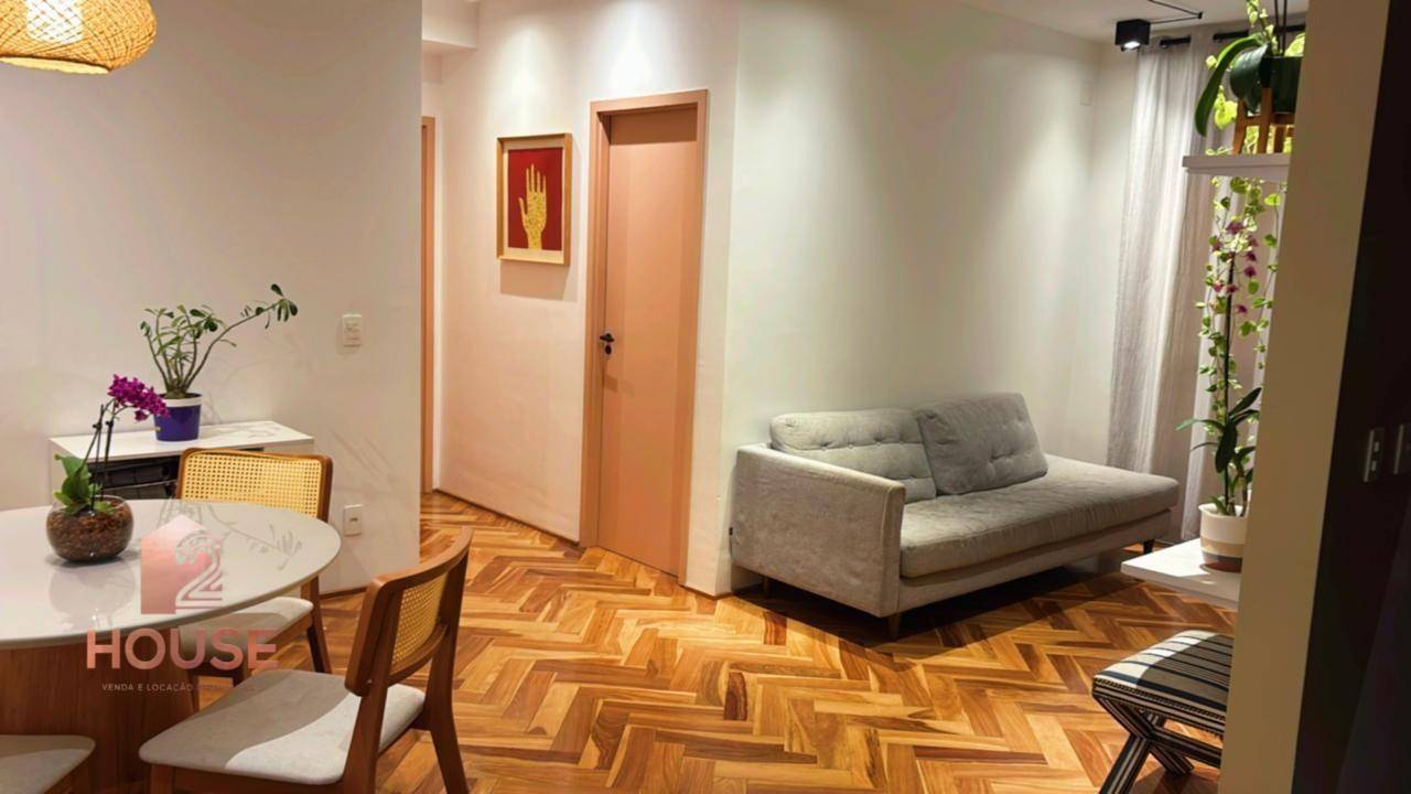 Apartamento à venda com 2 quartos, 67m² - Foto 6