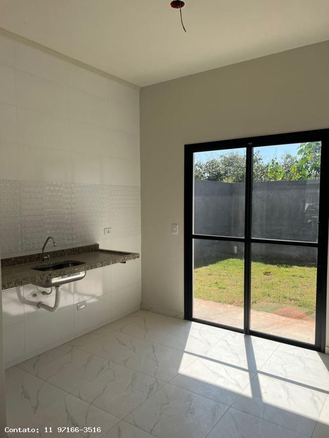 Sobrado à venda com 2 quartos, 130m² - Foto 6