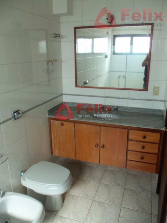 Apartamento, 3 quartos, 137 m² - Foto 4