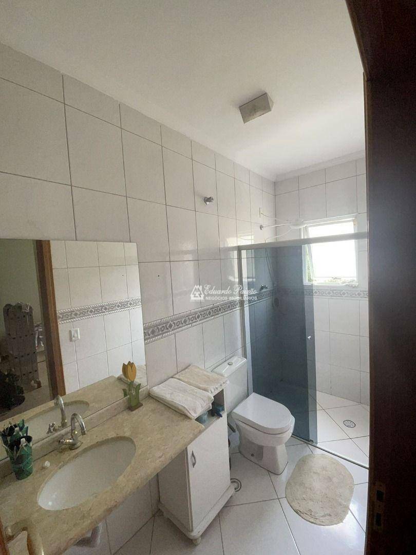 Sobrado à venda com 3 quartos, 200m² - Foto 18