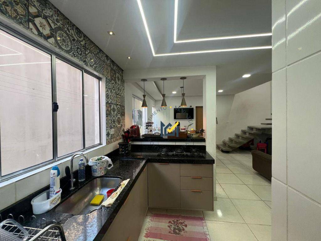 Casa, 4 quartos, 190 m² - Foto 2