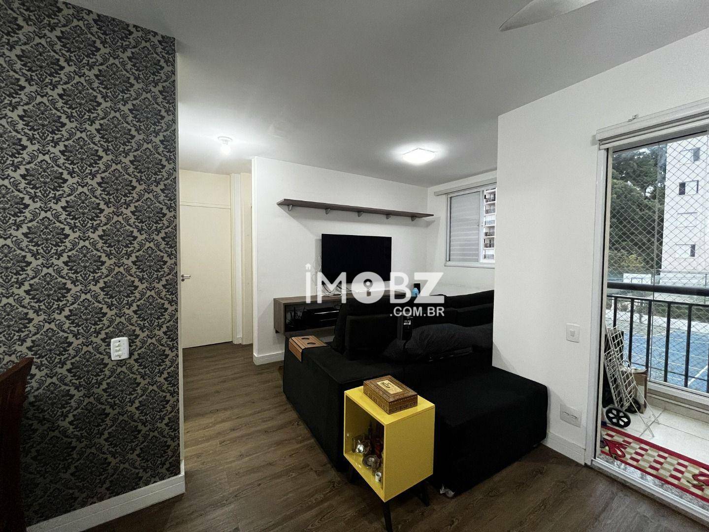 Apartamento à venda com 2 quartos, 64m² - Foto 1