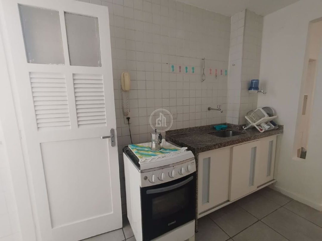 Apartamento à venda com 2 quartos, 70m² - Foto 18