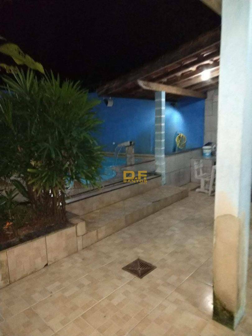 Sobrado à venda com 3 quartos, 200m² - Foto 12