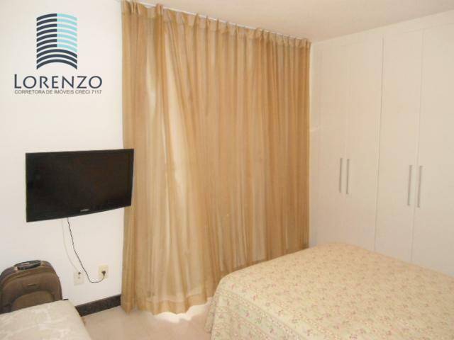 Apartamento à venda com 2 quartos, 68m² - Foto 5