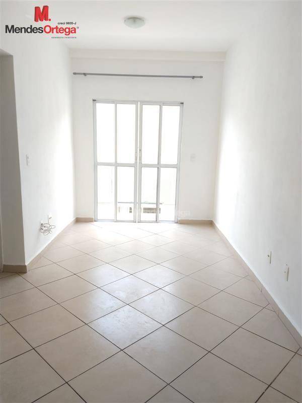 Apartamento à venda com 2 quartos, 54m² - Foto 2