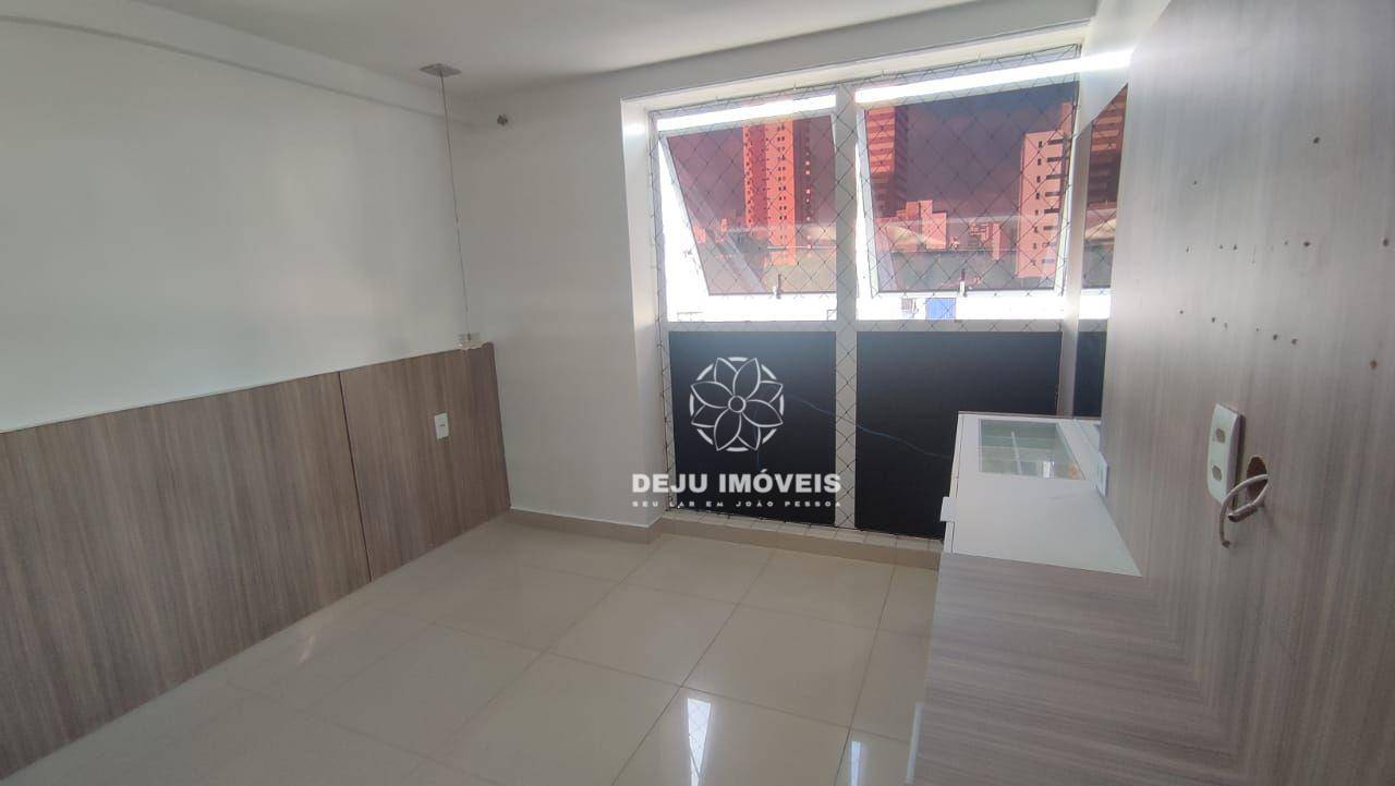 Apartamento à venda com 3 quartos, 111m² - Foto 11