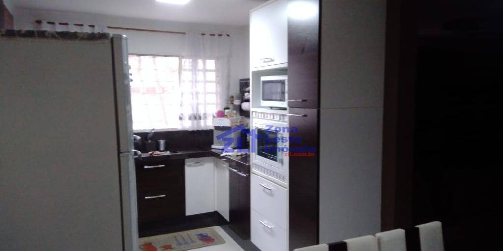 Sobrado à venda com 4 quartos, 300m² - Foto 9